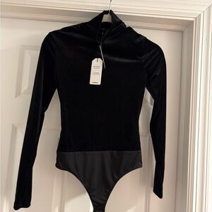 Express Black Velvet Long-Sleeve Bodysuit